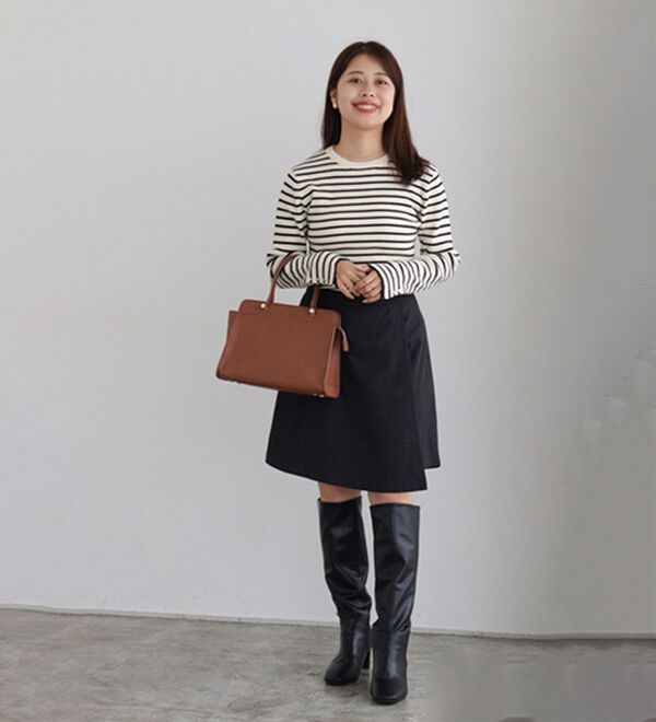 Pierrot（ピエロ）の「【選べるネック】袖ボタンリブニット（ニット・セーター）」｜詳細画像