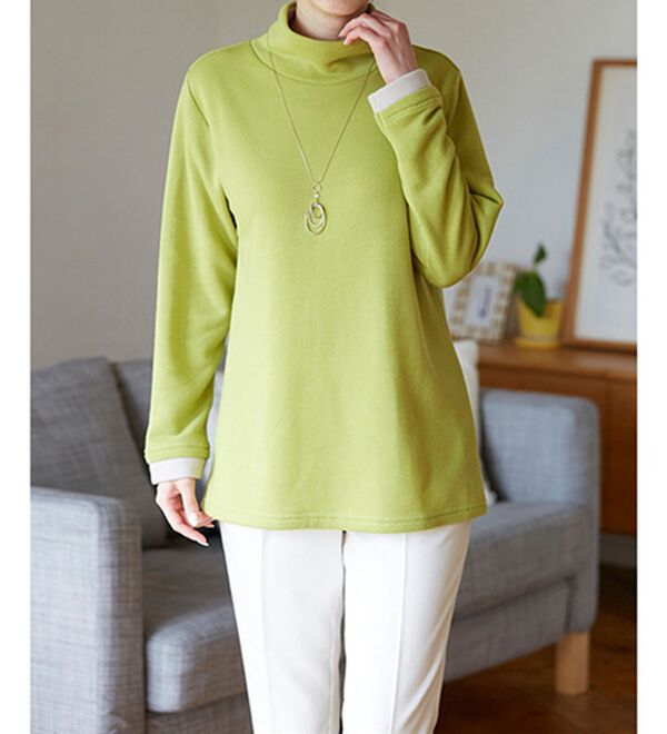 LAVIENNE（ラヴィエンヌ）の「おしゃれな配色あったか裏起毛プルオーバー（カットソー）」｜詳細画像