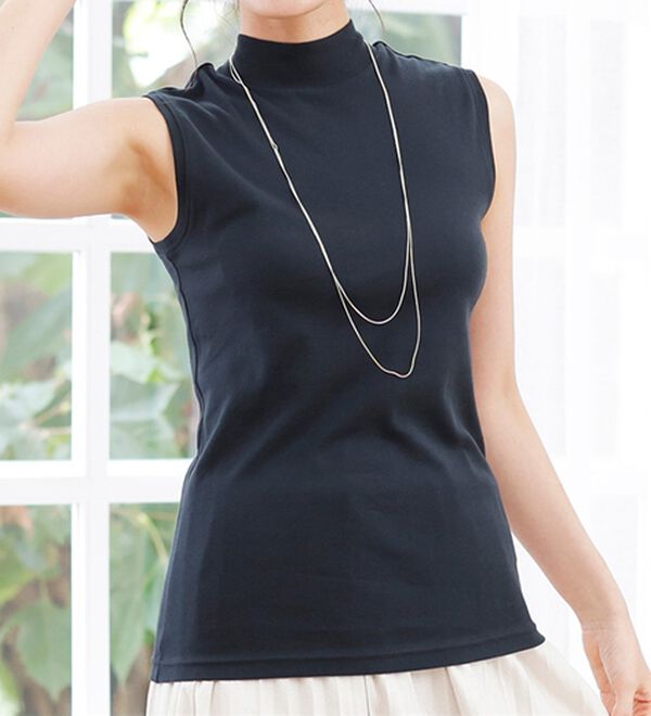 LAVIENNE（ラヴィエンヌ）の「【医師オススメ】ＵＶカット綿１００％スリーブレスハイネックプルオーバー＜カラフルコットン＞（肌着・インナーウェア）」｜ブラック