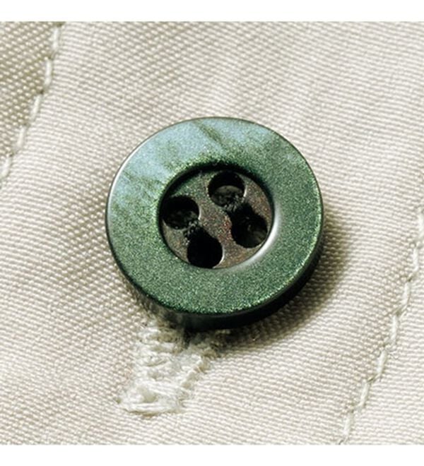 VINNO（ヴィノ）の「はっ水ストレッチバックギャザーシャツ（シャツ）」｜詳細画像