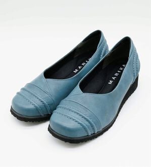 BELLUNA（ベルーナ）の「５Ｅ軽量ステッチデザインパンプス（パンプス）」｜ブルーグレー