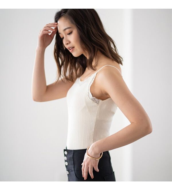 YU'NOW（ユナウ）の「カップ付ランダムリブバックオープンキャミ（ブラトップ・カップ付きインナー）」｜詳細画像