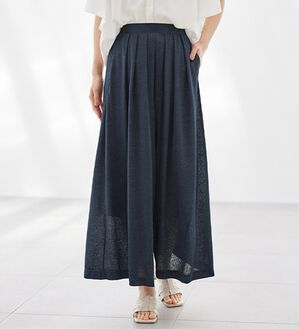 Viola e Viola（ヴィオラ エ ヴィオラ）の「【接触冷感】裏地ひんやりパンツ＜選べる２丈＞（ワイドパンツ・ガウチョ）」｜ネイビー