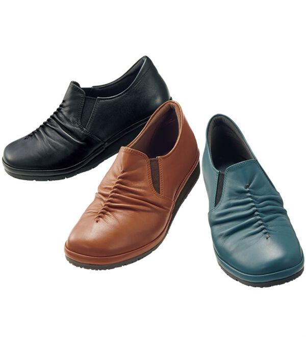 BELLUNA（ベルーナ）の「５Ｅ幅広牛革シャーリングシューズ（スリッポン）」｜詳細画像