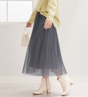BELLUNA（ベルーナ）の「チュール素材プリーツスカート（ロングスカート）」｜チャコール