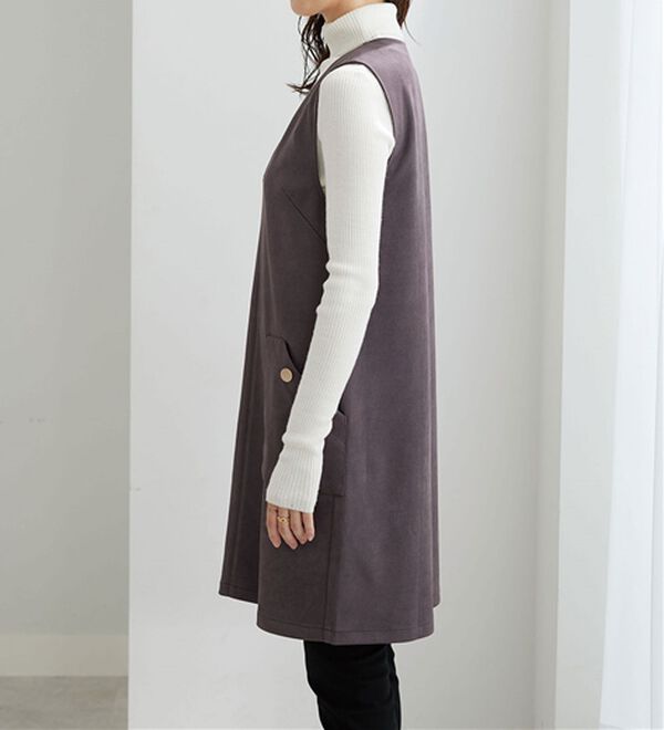 BELLUNA（ベルーナ）の「金ボタン使いスエード調ジャンパ―ドレス（ジャンパースカート）」｜詳細画像