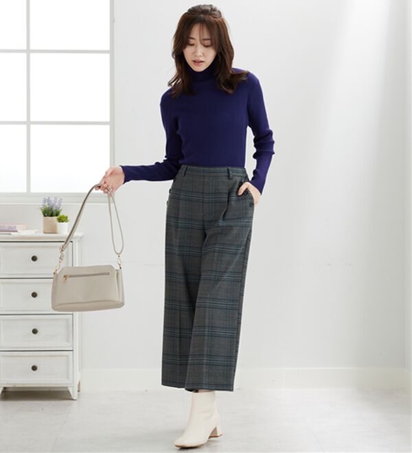 BELLUNA（ベルーナ）の「サマ見え（W）ボタン使いワイドパンツ（ワイドパンツ・ガウチョ）」｜詳細画像