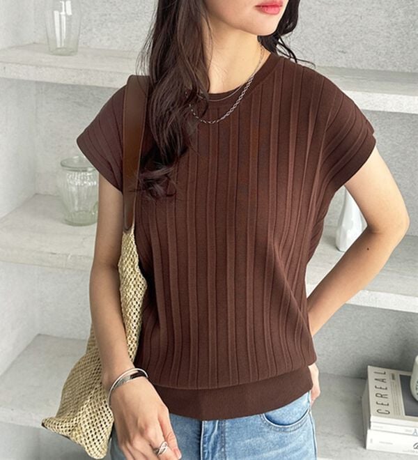 GeeRA（ジーラ）の「プリーツ編フレンチスリーブリブトップス（ニット・セーター）」｜詳細画像