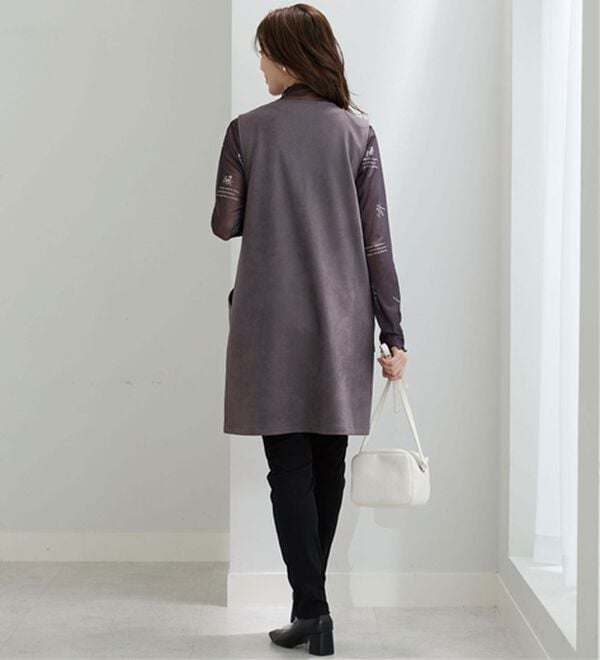 BELLUNA（ベルーナ）の「金ボタン使いスエード調ジャンパ―ドレス（ジャンパースカート）」｜詳細画像