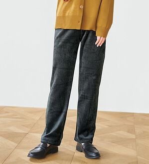 BELLUNA（ベルーナ）の「ふんわりなめらか裏ベロアパンツ（フルレングスパンツ）」｜グレンチェック