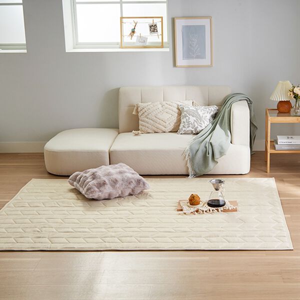 iellio（イエリオ）の「ふわふわ感触！はっ水ふっくらキルトラグ＜裏面滑り止め加工付・洗濯機で洗える・麻風・オールシーズン・おしゃれ＞（ラグ）」｜詳細画像