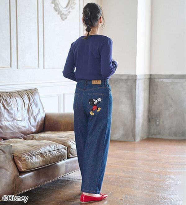 BELLUNA（ベルーナ）の「＜Ｄｉｓｎｅｙ＞刺しゅうデニムパンツ（ワイドパンツ・ガウチョ）」｜詳細画像