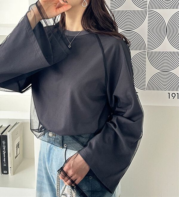 GeeRA（ジーラ）の「チュールレイヤードロンＴ（Tシャツ）」｜チャコール