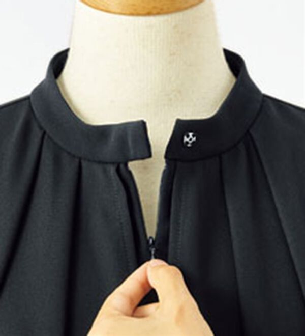 BELLUNA（ベルーナ）の「日本製素材！重ね着風チュニックセットアップ（ブラックフォーマル（喪服・礼服））」｜詳細画像