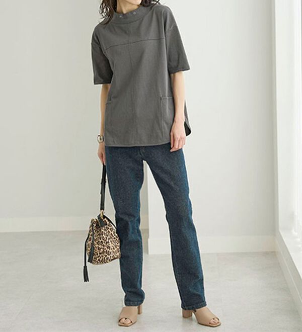 BELLUNA（ベルーナ）の「抗菌防臭綿１００％切替デザインプルオーバー（カットソー）」｜詳細画像