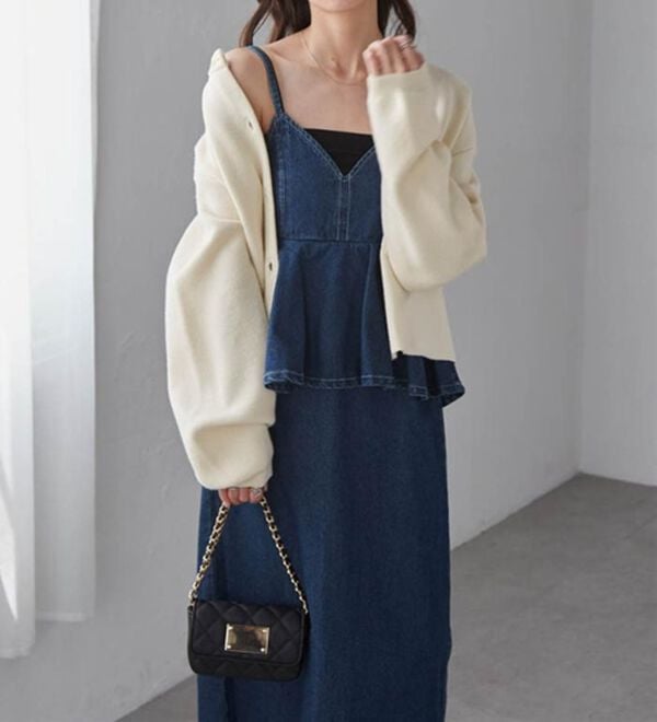 RANAN（ラナン）の「デニムペプラムキャミワンピース（ロングワンピース）」｜詳細画像