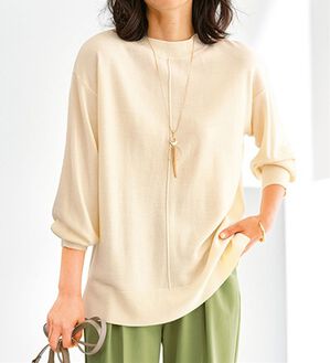 BELLUNA（ベルーナ）の「ふんわり袖カシミヤタッチプルオーバー（ニット・セーター）」｜アイボリー