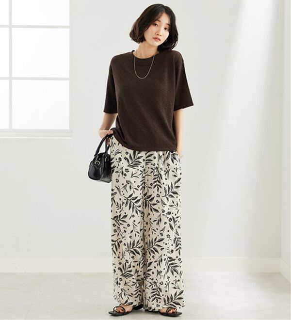 BELLUNA（ベルーナ）の「ジャカード素材プルオーバー（カットソー）」｜詳細画像