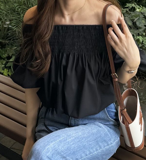 GeeRA（ジーラ）の「ドロストオフショルブラウス（ブラウス）」｜詳細画像