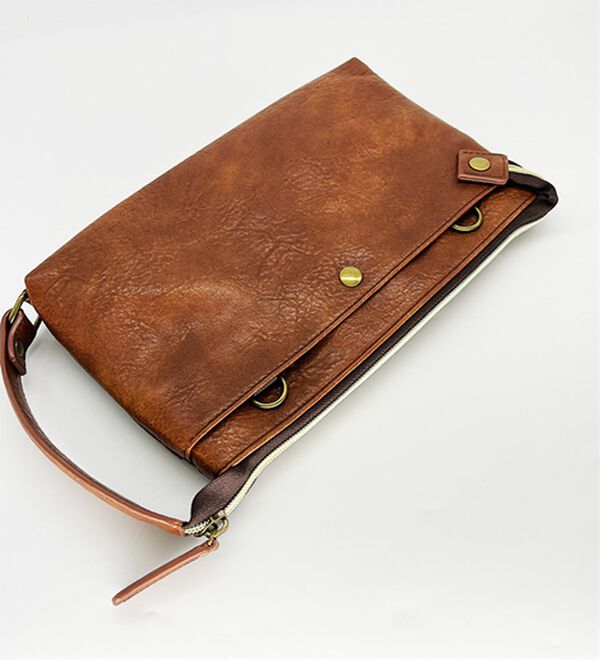 「＜ゴールデンベア＞多機能で便利なコンパクトショルダー（メンズショルダーバッグ）」｜詳細画像