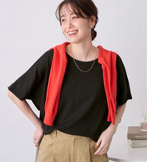 Viola e Viola（ヴィオラ エ ヴィオラ）の「ひんやり多機能ランダムテレコドルマントップス（カットソー）」｜ブラック