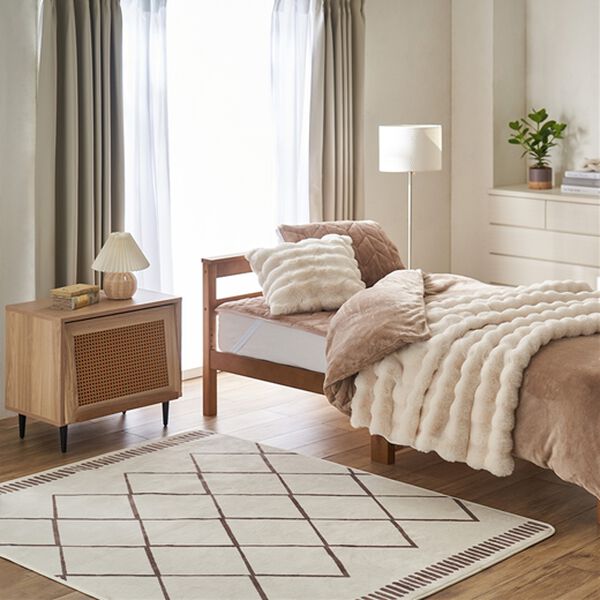 iellio（イエリオ）の「北欧調洗えるはっ水フランネルラグ＜ロングシーズン・床暖対応・洗濯可能・ウォッシャブル・おしゃれ・はっ水＞（ラグ）」｜詳細画像