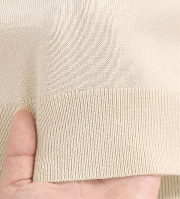 Pierrot（ピエロ）の「【選べるネック】シルクタッチバルーンニット（ニット・セーター）」｜詳細画像