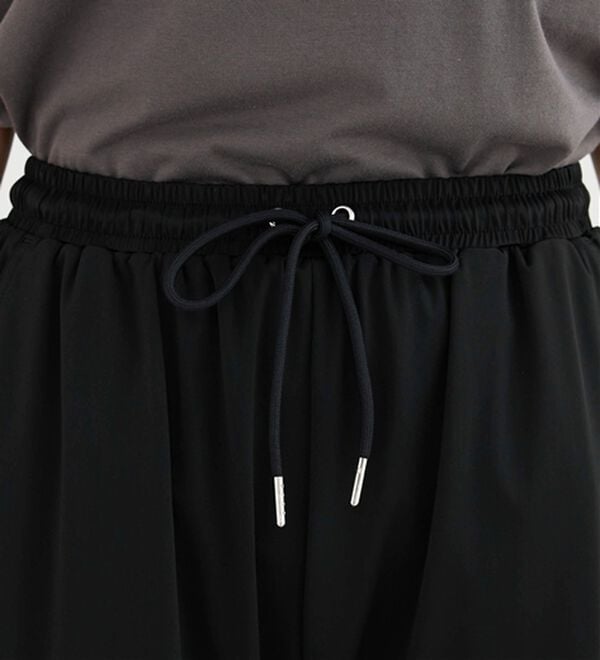BELLUNA（ベルーナ）の「ヒンヤリ爽快！ドロスト使いカーゴパンツ（その他パンツ）」｜詳細画像