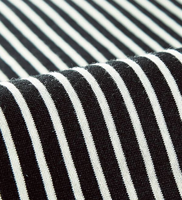 BELLUNA（ベルーナ）の「ゆったり体型カバー！ボーダープルオーバー（カットソー）」｜詳細画像