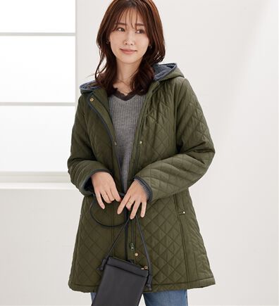 BELLUNA（ベルーナ）の「パイピング使い細見えキルトデザインコート（ロングコート）」