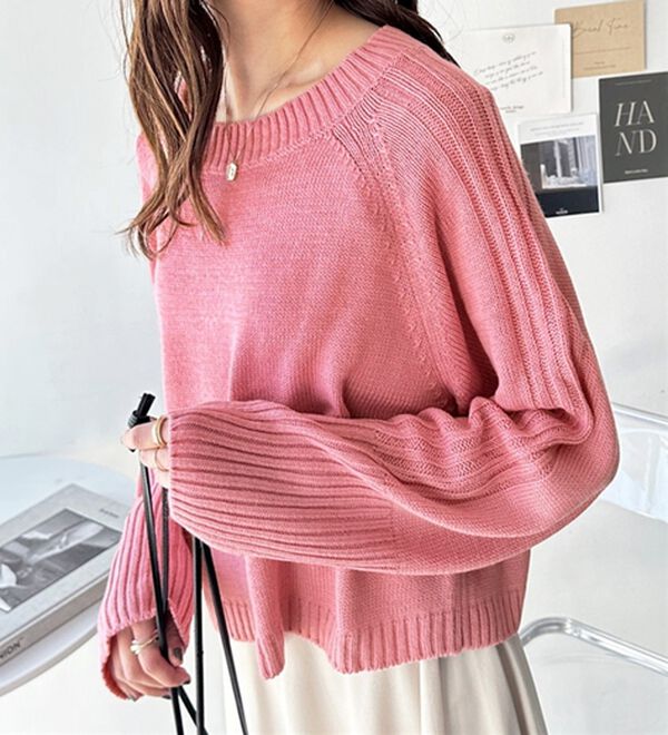 GeeRA（ジーラ）の「ショート丈オフショルニット（ニット・セーター）」｜詳細画像