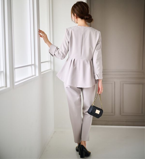 RANAN（ラナン）の「ノーカラーペプラムパンツスーツ（パンツスーツ）」｜詳細画像