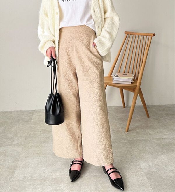 本日まで限定値下げ　セシリー バンセン エンボス加工 パンツ UK6 ブラック 本日まで限定値下げ セシリー バンセン エンボス加工 パンツ UK6 ブラック