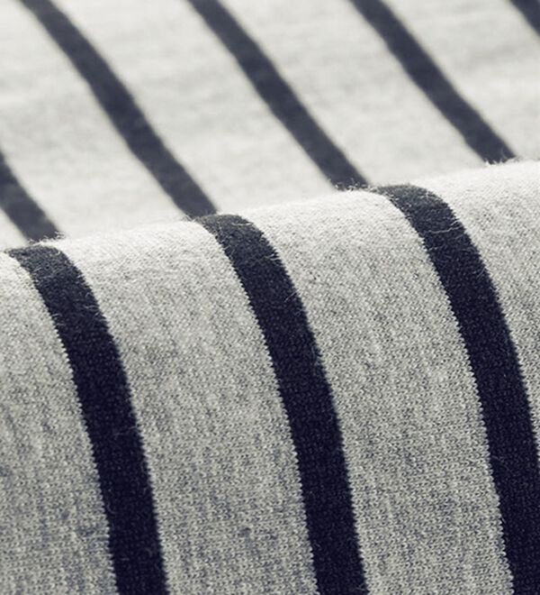 BELLUNA（ベルーナ）の「バックデザイン異素材切替プルオーバー（カットソー）」｜詳細画像