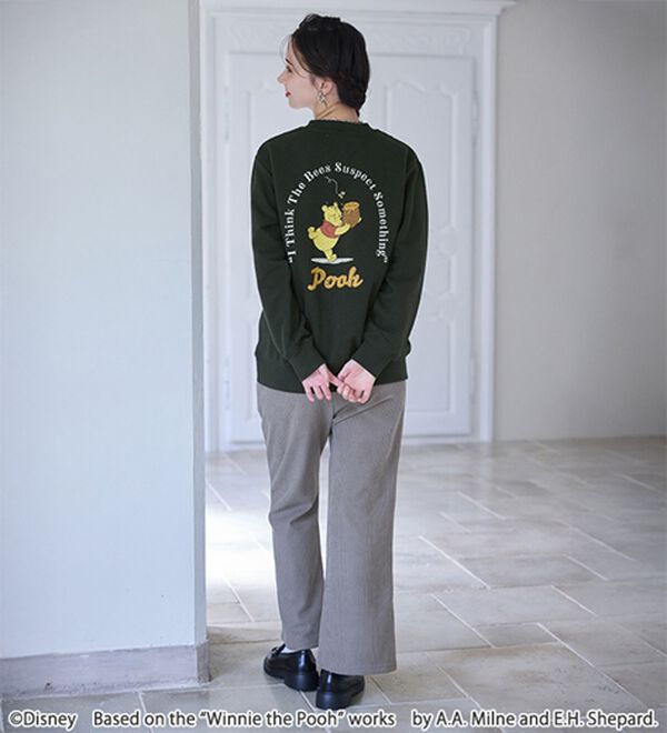 BELLUNA（ベルーナ）の「＜Ｄｉｓｎｅｙ＞【プー】バックプリント裏起毛トレーナー（トレーナー・スウェット）」｜詳細画像