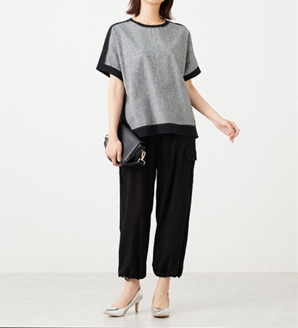 BELLUNA（ベルーナ）の「ステッチデザイン切替プルオーバー（カットソー）」｜詳細画像