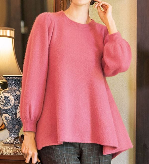 VINNO（ヴィノ）の「フォックス入ふんわりぺプラムニット（ニット・セーター）」｜詳細画像