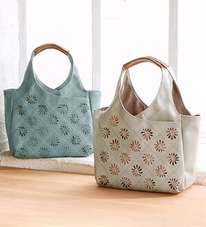 BELLUNA（ベルーナ）の「フラワーカットワーク手提げ（ハンドバッグ）」｜詳細画像