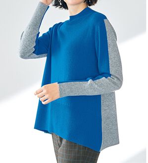 VINNO（ヴィノ）の「カシミヤ入・配色バックスリットニット（ニット・セーター）」｜ブルー／杢グレー