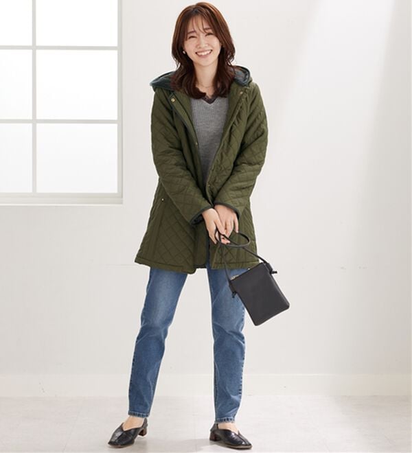 BELLUNA（ベルーナ）の「パイピング使い細見えキルトデザインコート（ロングコート）」｜詳細画像