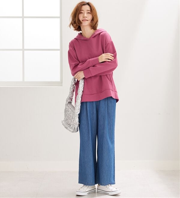 BELLUNA（ベルーナ）の「とろみ素材フードデザインパーカー（パーカー）」｜詳細画像