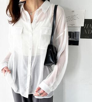 GeeRA（ジーラ）の「オーバーサイズシアー楊柳シャツ（シャツ）」｜オフホワイト