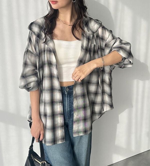GeeRA（ジーラ）の「羽織にも◎フード付きオーバーサイズシャツ（シャツ）」｜チェック