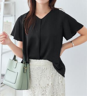 alotta（アロッタ）の「シフォンレイヤードＶネックブラウス（ブラウス）」｜ブラック