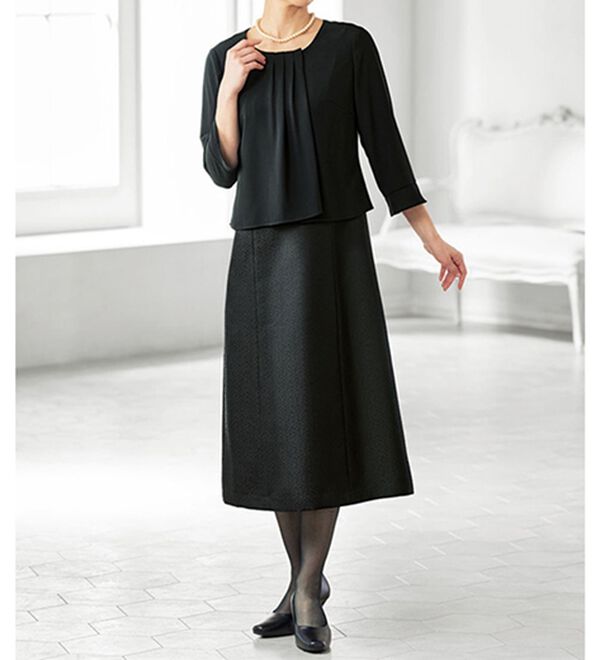 BELLUNA（ベルーナ）の「北陸幾何柄ジャカード素材ワンピースアンサンブル（ブラックフォーマル（喪服・礼服））」｜詳細画像