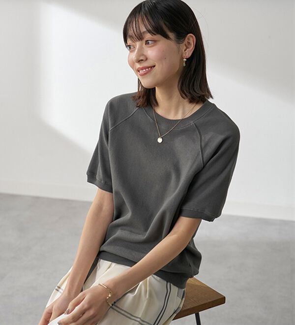 BELLUNA（ベルーナ）の「≪ＨｕｇＲｅａｍコットン≫裏毛半袖プルオーバー（カットソー）」｜詳細画像