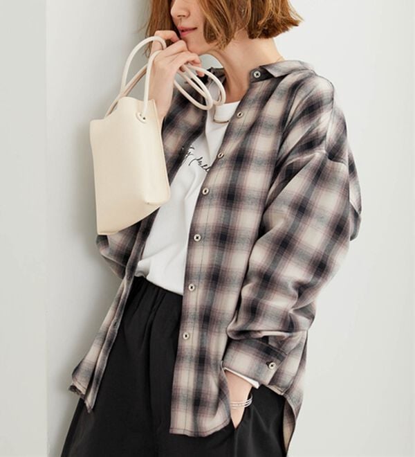 BELLUNA（ベルーナ）の「サラッと軽い！チェック柄シャツ（シャツ）」｜詳細画像