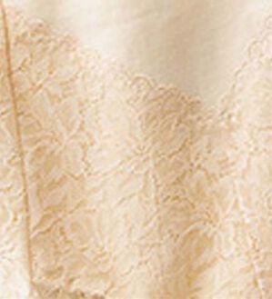 LAVIENNE（ラヴィエンヌ）の「たっぷりレースの安心ショーツ（安心ショーツ）」｜イエローベージュ