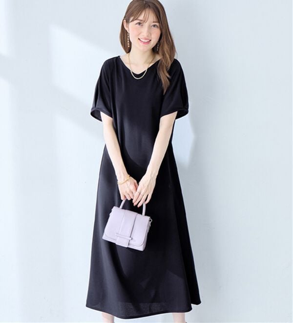 alotta（アロッタ）の「【接触冷感】袖タックゆるワンピース（カットソーワンピース）」｜ダークネイビー