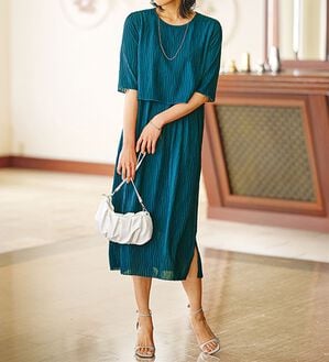 BELLUNA（ベルーナ）の「波柄ジャカード重ね着風ワンピース（その他ワンピース）」｜ターコイズ